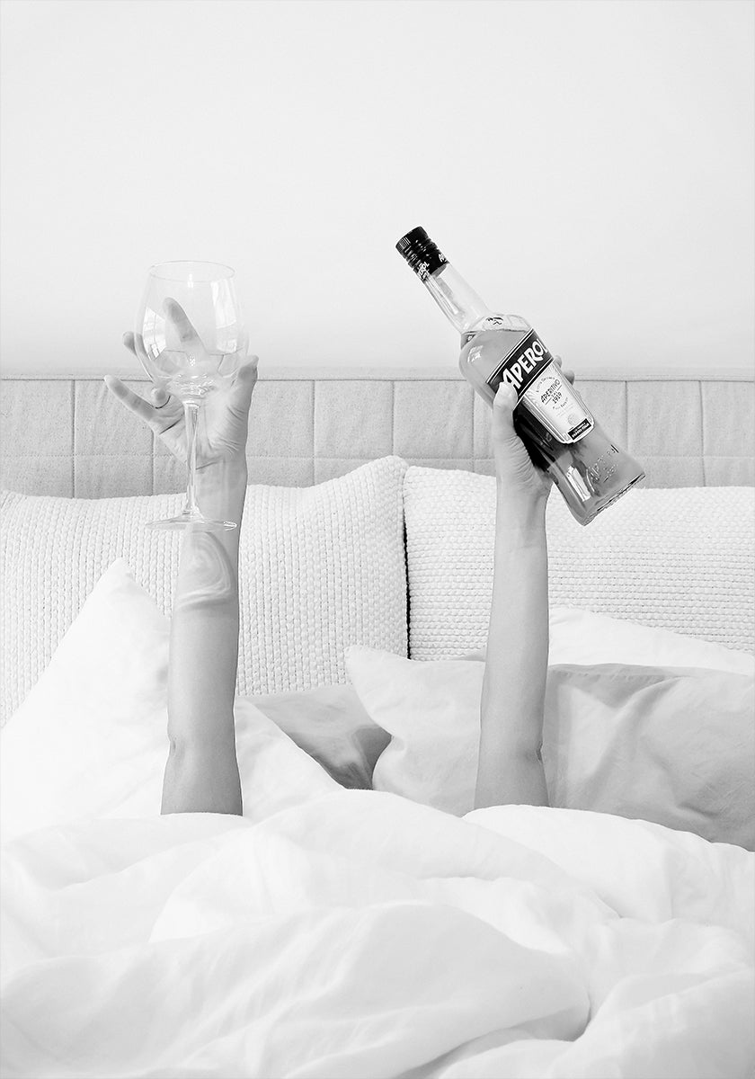 Aperol in bed rustige poster