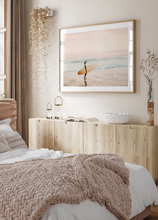 Surfende veedrijfster