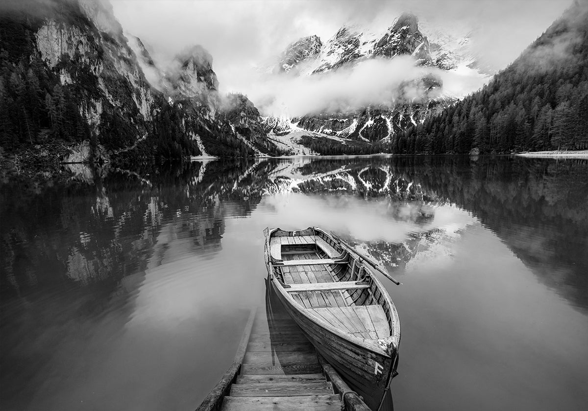 Een blanco y negro-poster