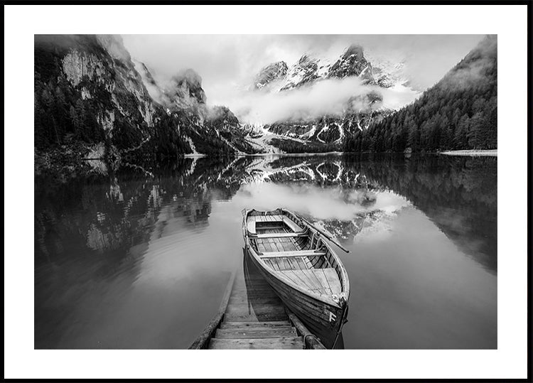 Een blanco y negro-poster