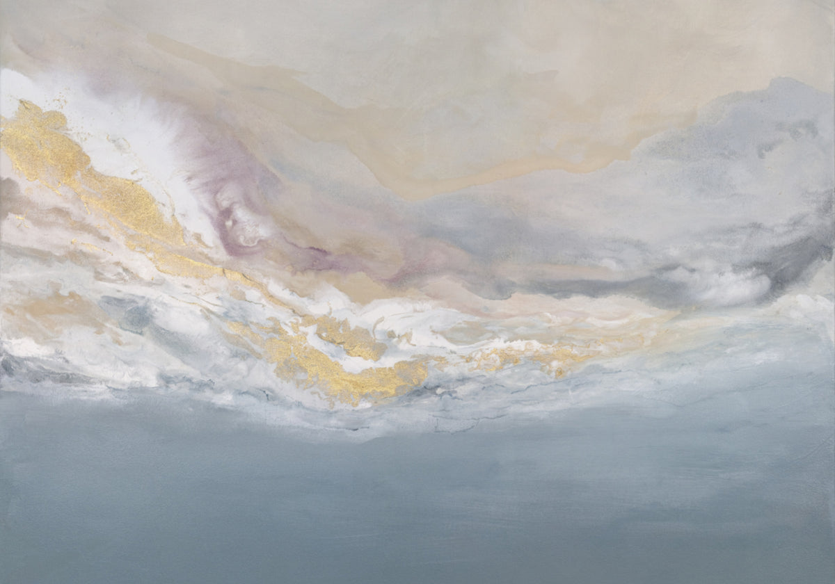 Wervelende wolken in gedempte tonen