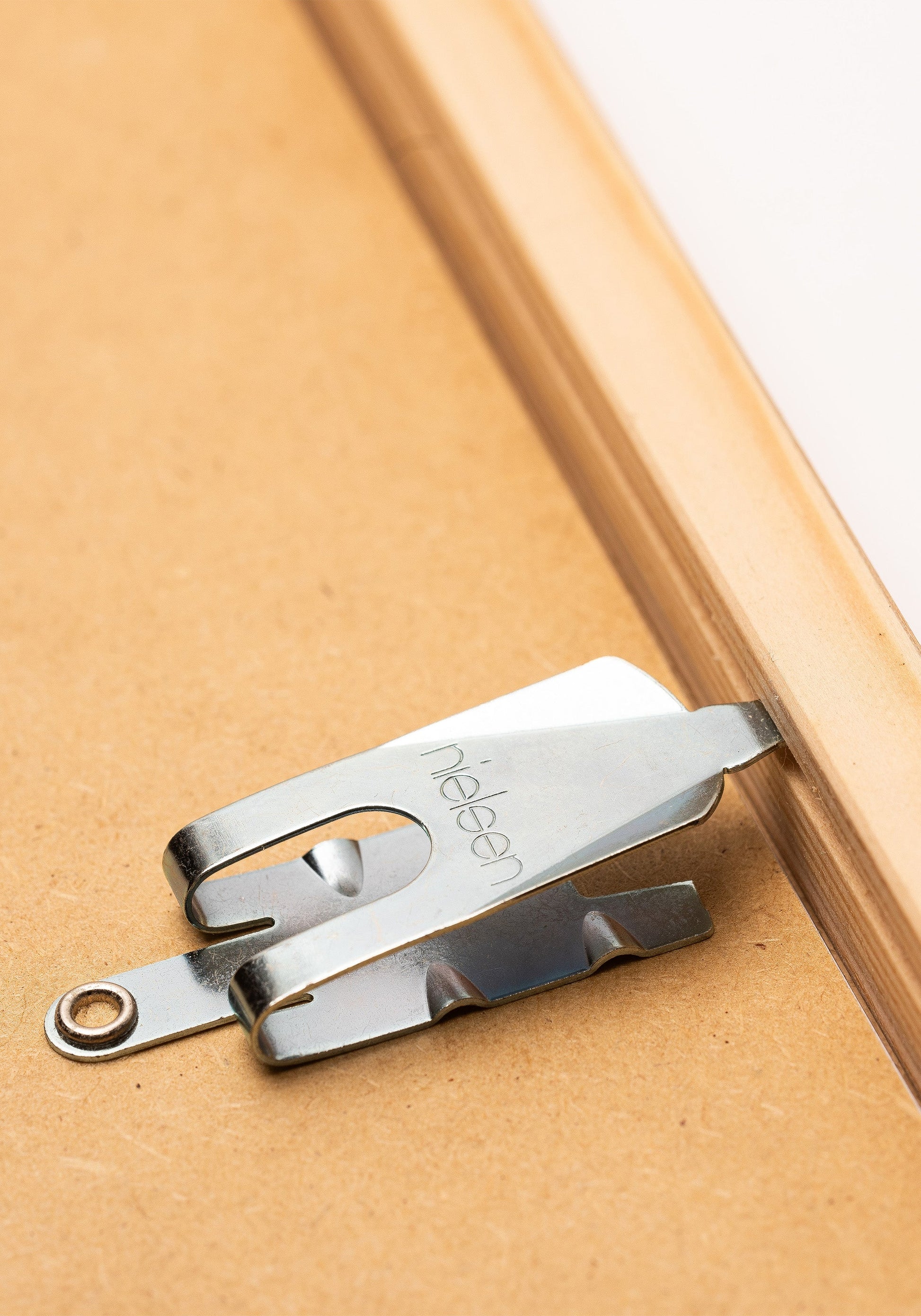 Premium houten frame Nielsen Zwart