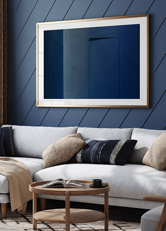 Blauw minimalisme of een geheime deurposter
