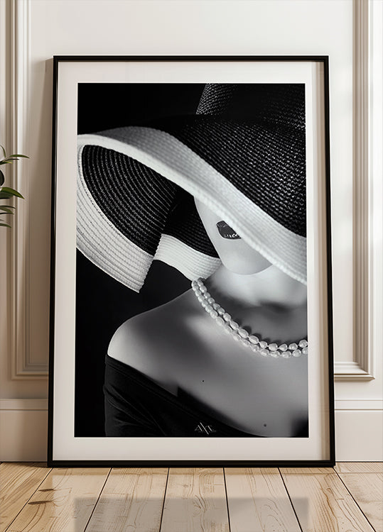 Elegance in Shadow