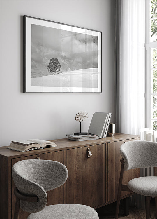 Een bewolkte winterdag-poster