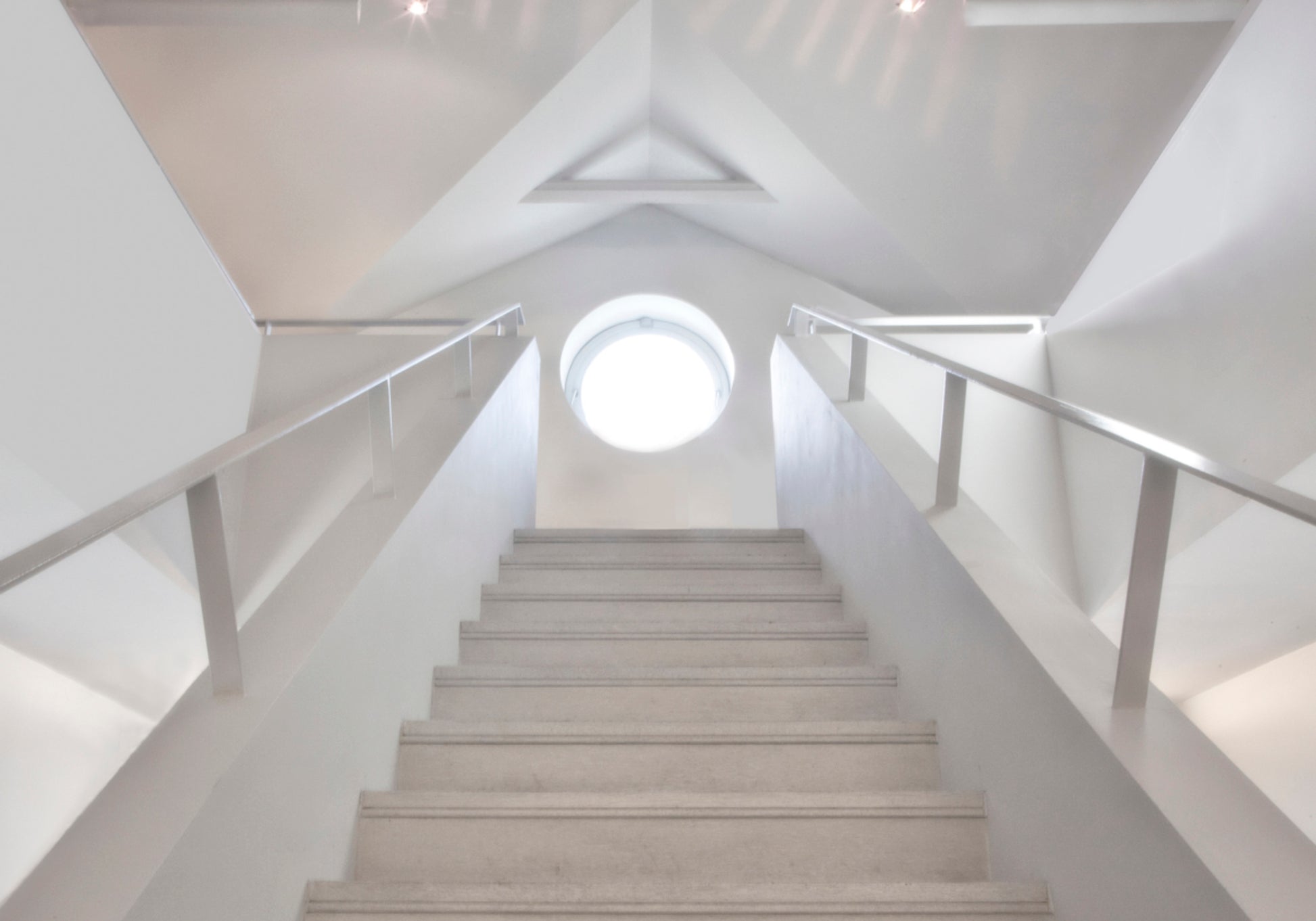 Geometrische witte stijging
