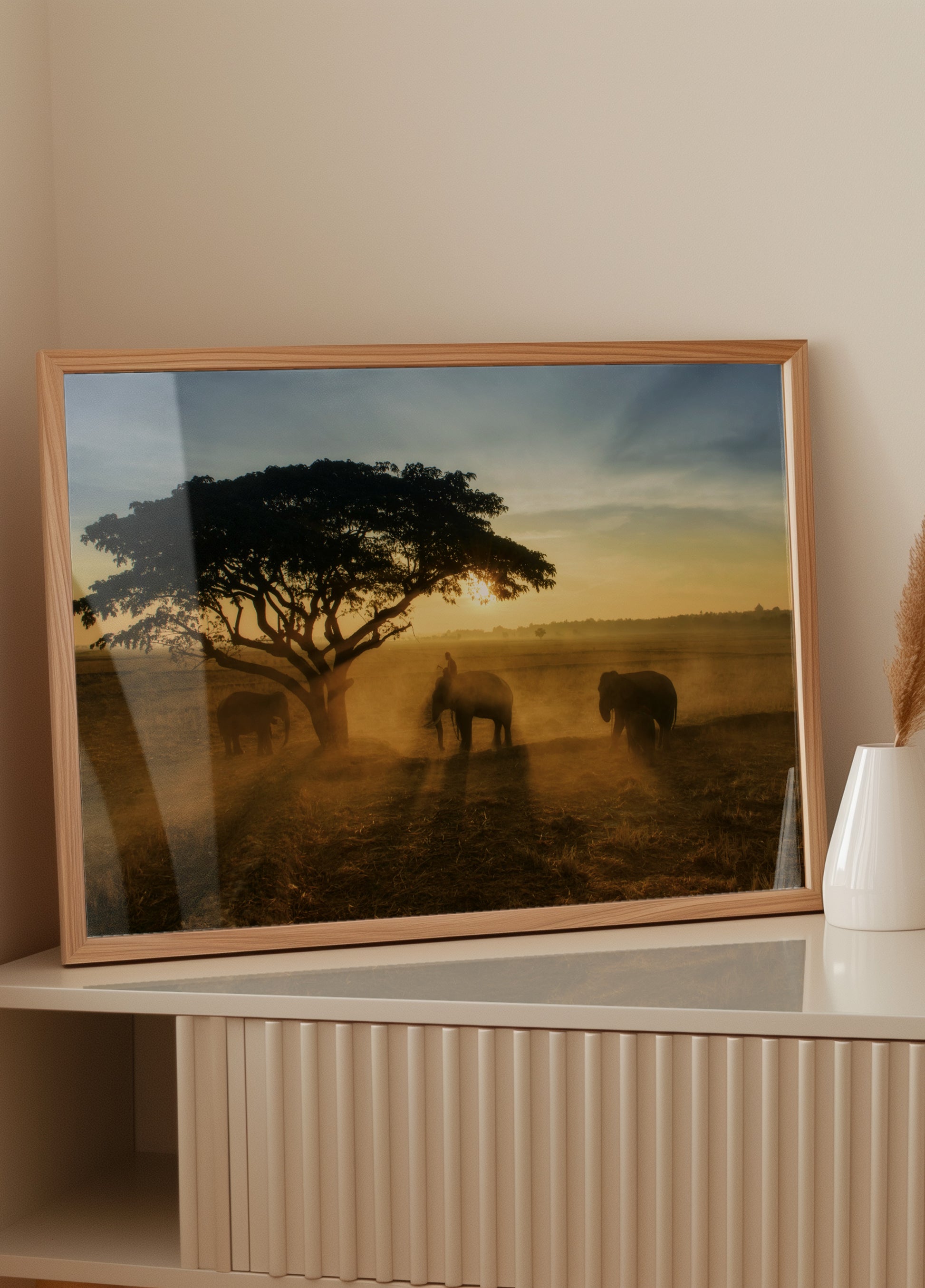 De gouden zonsondergang van de olifant
