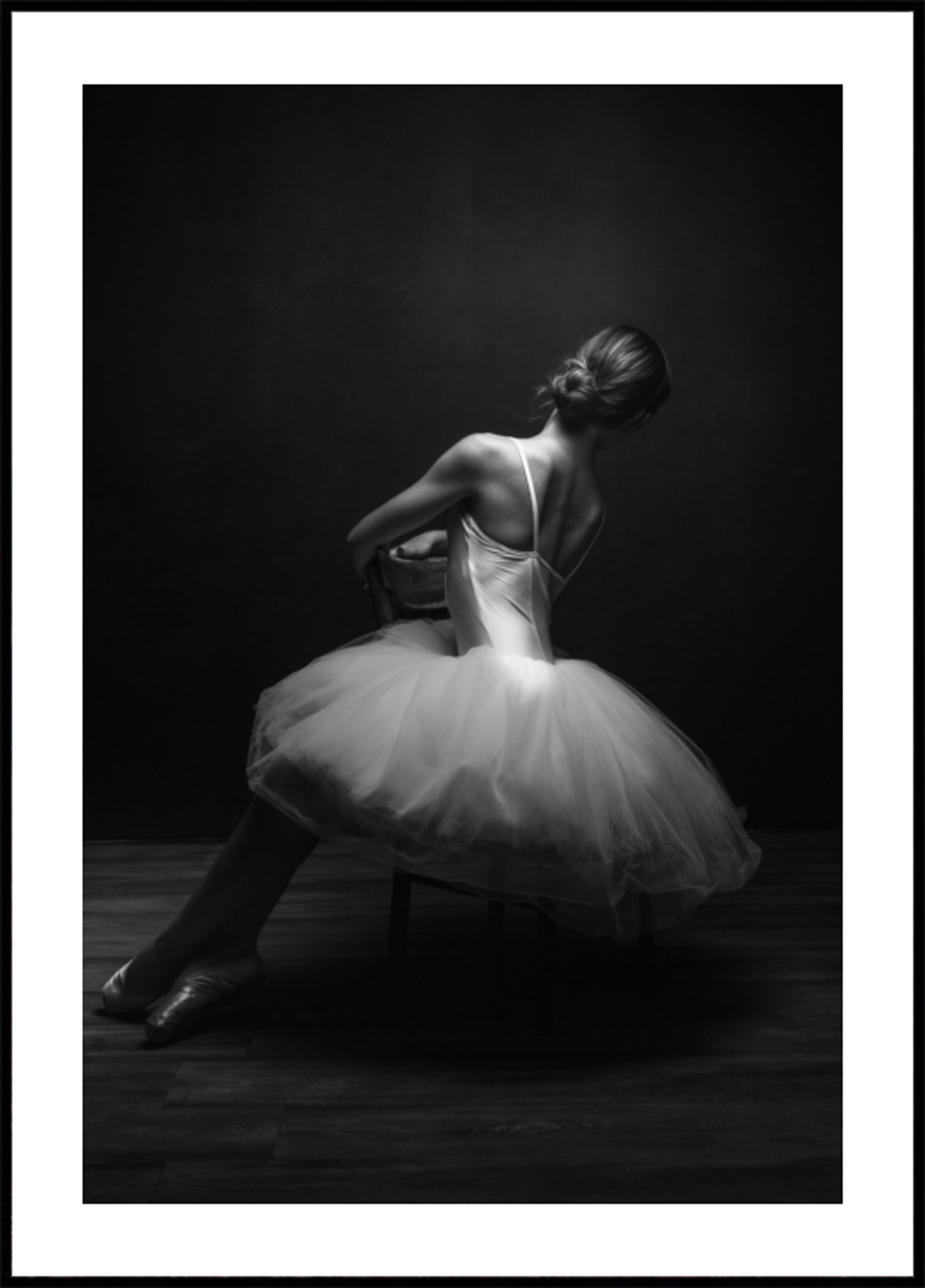 Zittende ballerina Grace