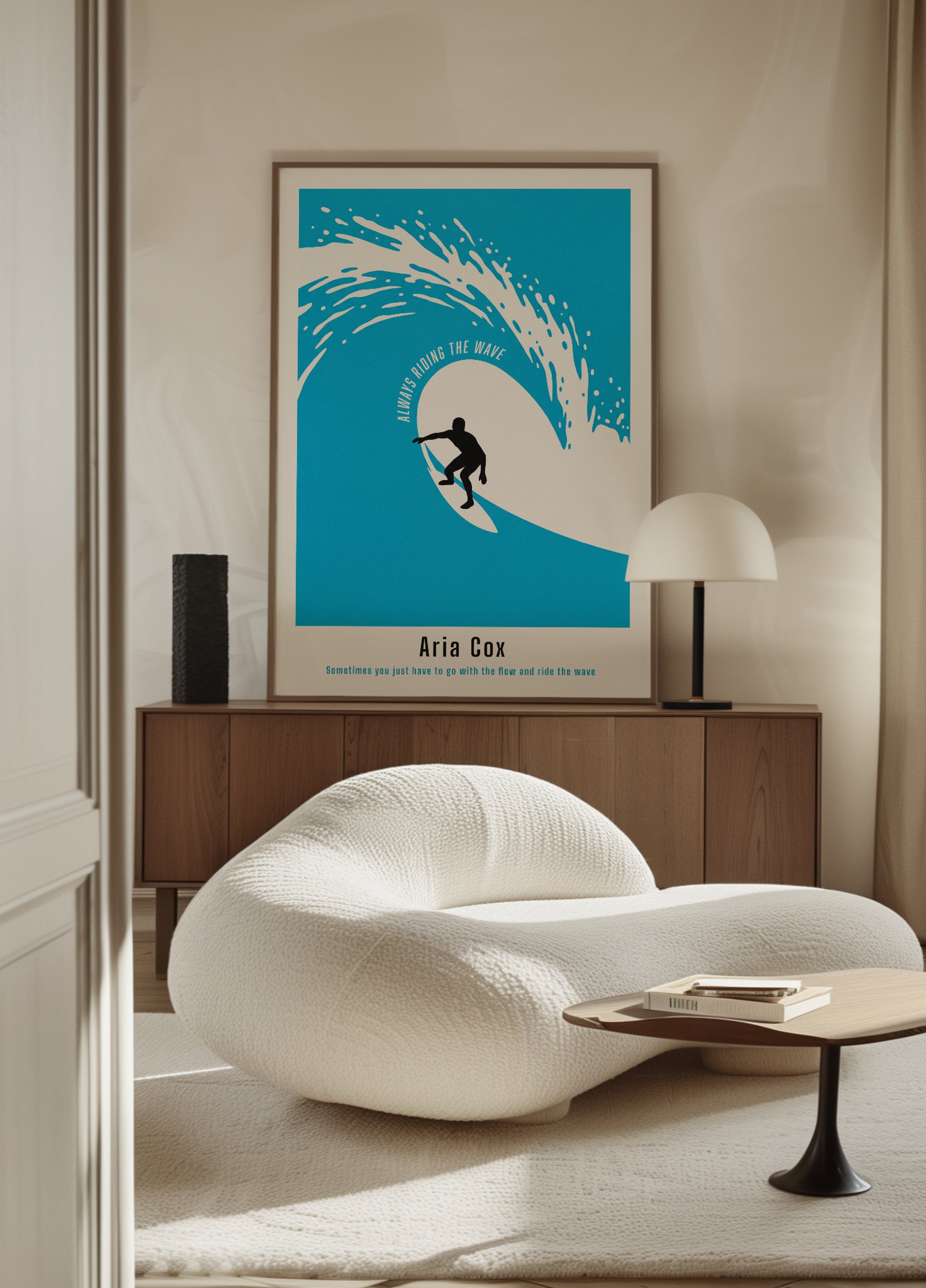 Niet-persoonlijke surferposter van een golf