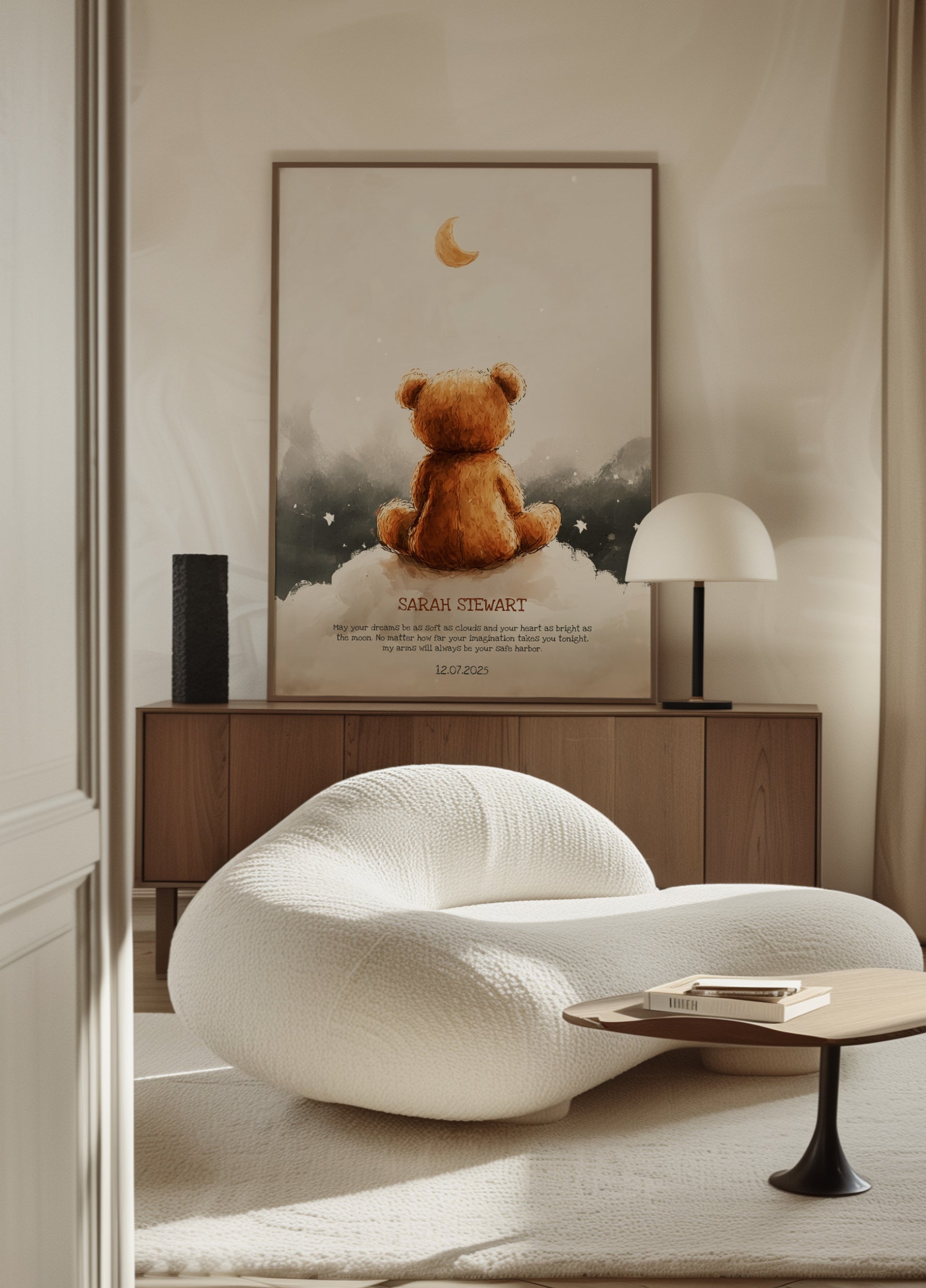Onpersoonlijke teddybeer onder de halve maan